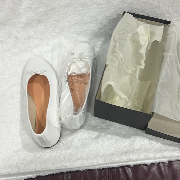 J Crew Beautiful Zo Zoe ballet flats in white leather - Picture 4 of 7